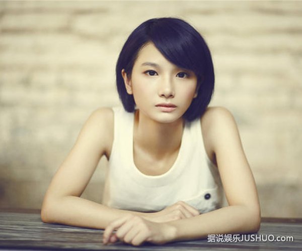 苏妙玲新碟主打 《眼神总会认得》