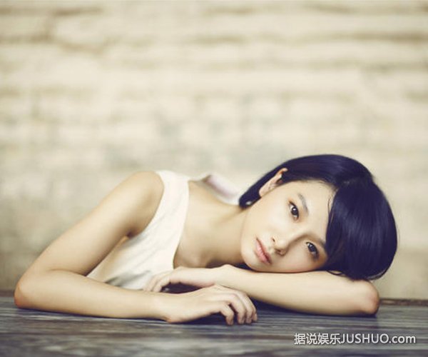 苏妙玲新碟主打 《眼神总会认得》