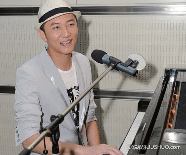 关喆《寂寞》发行 收录《想你的夜》 关喆《寂寞》发行 收录《想你的夜》