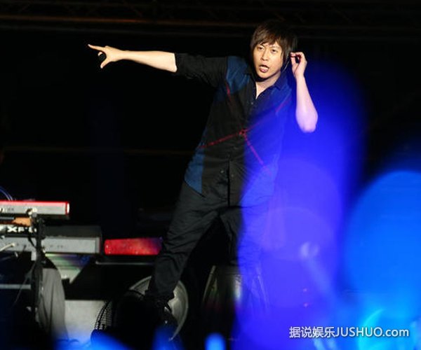 《真实故事改编》五月天石头献唱电影