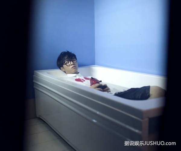 《卡西莫多的礼物》华晨宇专辑全球发行