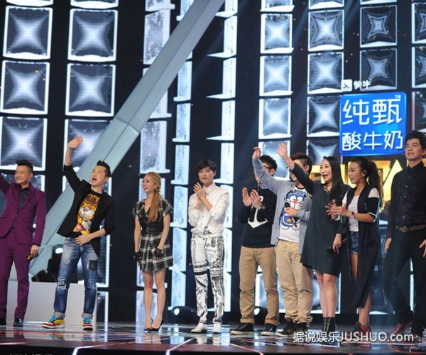 《中国正在听》小周迅演绎“性感”舞娘