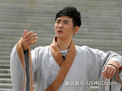 《文学英雄》蒋方舟张晓龙默契十足 成官配