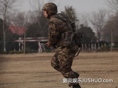 《男子汉》将走进北大 张丰毅再度逆袭