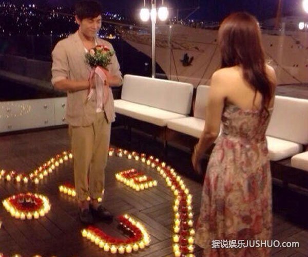 秦昊求婚伊能静称幸福写在脸上