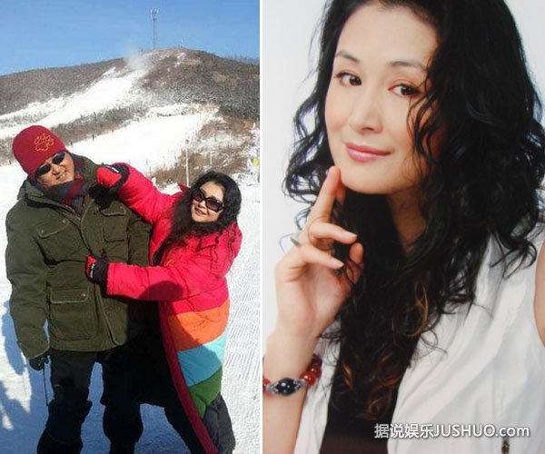 于月仙一袭黑皮衣显霸气 与老公合影秀恩爱