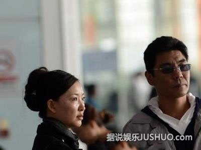 屠洪刚继子开豪车炫富 揭秘屠洪刚三段情史