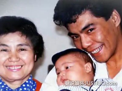 屠洪刚继子开豪车炫富 揭秘屠洪刚三段情史