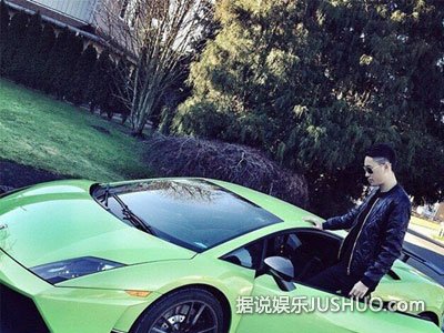 屠洪刚继子开豪车炫富 揭秘屠洪刚三段情史
