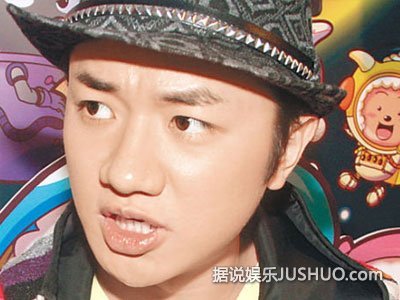 王祖蓝晒与妈妈合影 与李亚男甜蜜情史回顾