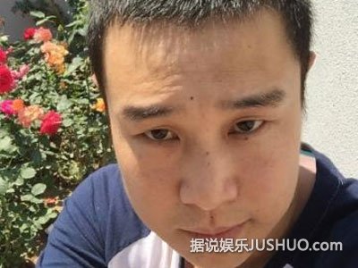 小沈阳素颜自拍 撞脸老婆沈春阳
