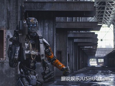 《超能查派》隆重上映 人类与机器间再次大战