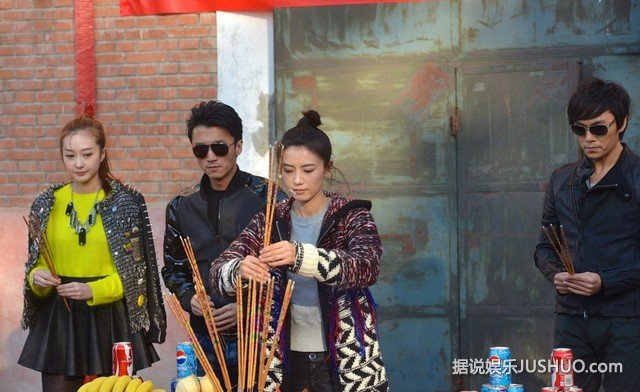 谢霆锋搭高圆圆首演爱情片 否认避谈姐弟恋话题