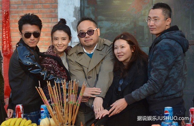 谢霆锋搭高圆圆首演爱情片 否认避谈姐弟恋话题