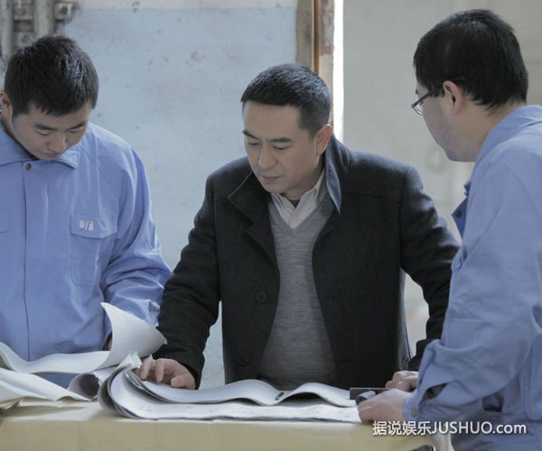 张嘉译前妻离婚 或因当初太年轻不成熟