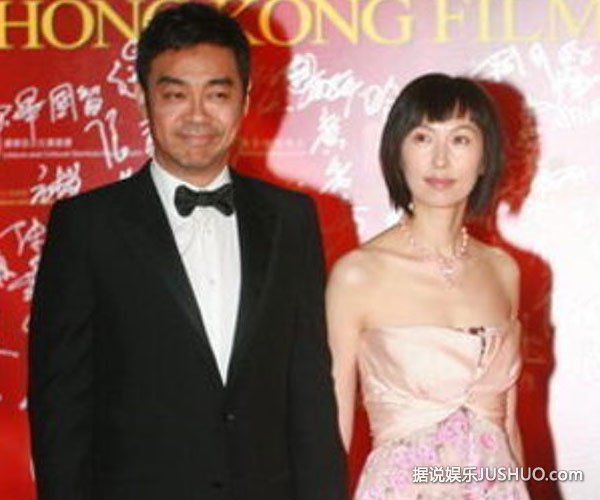 刘青云自曝结婚15年不出轨秘诀：演戏泄欲