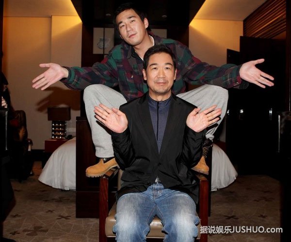 张默母亲近照曝光 张默生母为子至今未嫁