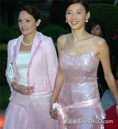明星母亲超牛家底背景盘点