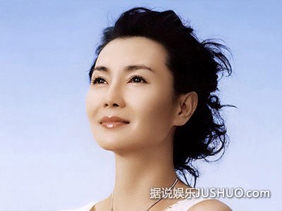 大龄美魔女寻真爱有秘诀 勇敢而又执着