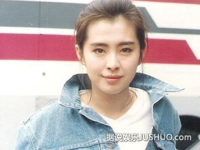 大龄美魔女寻真爱有秘诀 勇敢而又执着