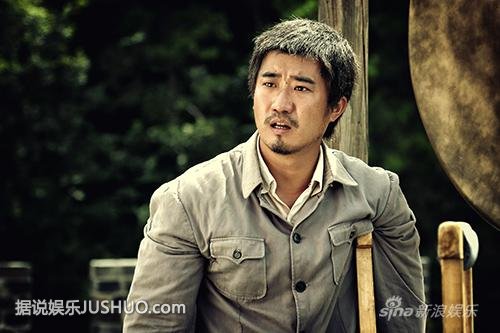 《铁血红安》刘名洋李纯上演感人跨国恋