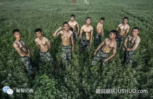 军校学员变身肌肉男  用汗水雕刻八块腹肌！