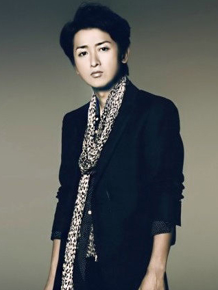 大野智女友 大野智疑与幸田来未妹妹热恋 变装约会遭目击