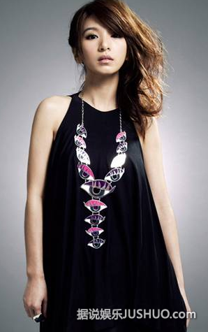 田馥甄男友是谁？网传Hebe是同性恋与经纪人热恋