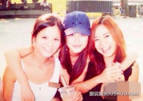 陈妍希校园照曝光 清纯发型酷似沈佳宜 陈妍希校园照曝光 清纯发型酷似沈佳宜