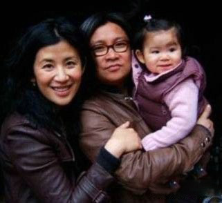 吴君如老公陈可辛个人资料 吴君如女儿照片曝光 吴君如老公陈可辛个人资料 吴君如女儿照片曝光