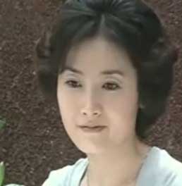 杨柳第四任妻子陈娜端庄大方,两人婚后育有一子.