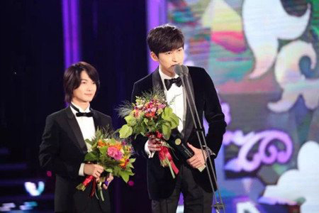 张翰韩国获奖 发言引用古文遭炮轰