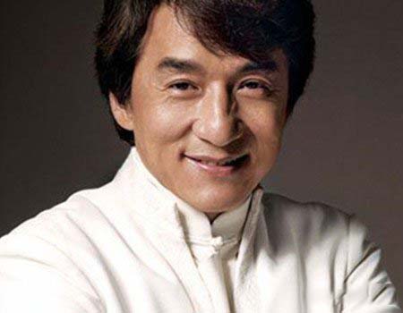 有关龙兄虎弟成龙版电影 成龙为拍该片曾剪短头发