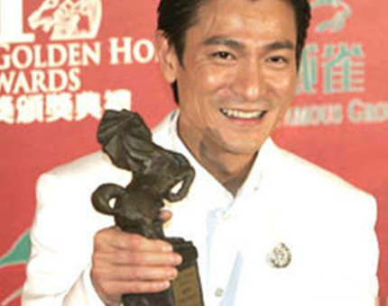 歌曲《世界第一等》刘德华演唱 一代歌王的经典力作 歌曲《世界第一等》刘德华演唱 一代歌王的经典力作