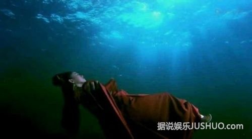 陈乔恩东方不败结局 陈乔恩东方不败换心沉冰湖 陈乔恩东方不败结局 陈乔恩东方不败换心沉冰湖