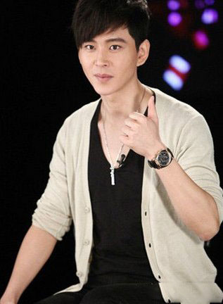 黄明个人资料介绍 黄明身世大揭秘