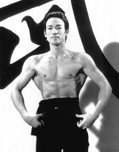 猛龙过江李小龙 带你重温经典武打片 猛龙过江李小龙 带你重温经典武打片