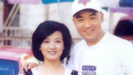 张国立前妻张默母亲图曝光 张国立不为人知的离婚内幕