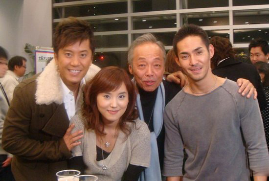 毛宁的老婆是酒吧女 同性恋实为谣传