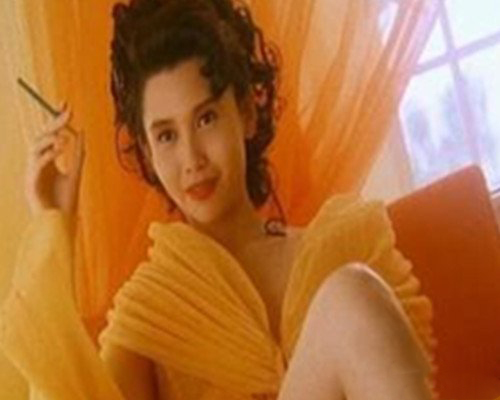 性感偶像邱淑贞R级电影 以三级片出名却从来三点未露 性感偶像邱淑贞R级电影 以三级片出名却从来三点未露