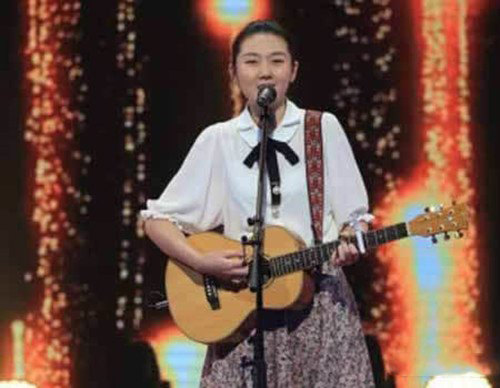 好声音第四季香港女孩李嘉琪 家境贫寒却坚持梦想 好声音第四季香港女孩李嘉琪 家境贫寒却坚持梦想