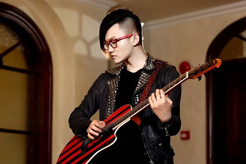 张楠周晓晓演唱exomama遭批 那英不懂此歌曲的内涵 张楠周晓晓演唱exomama遭批 那英不懂此歌曲的内涵