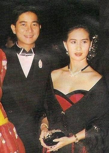 何超琼陈百强私照大曝光 揭秘音乐才子的死亡原因 何超琼陈百强私照大曝光 揭秘音乐才子的死亡原因