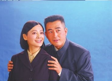 王志飞前妻李健照片和个人资料背景