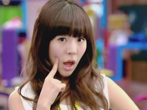 少女时代李顺圭 土豪身份曝光得奖跪谢粉丝不离不弃