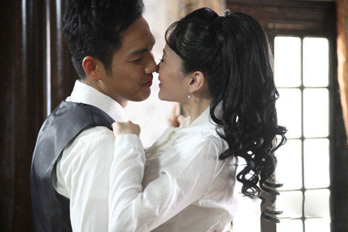 杨蕊钟汉良《一触即发》尴尬吻戏闹笑话