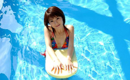 唯川纯资料简介 日本AV中的性感女优 唯川纯资料简介 日本AV中的性感女优