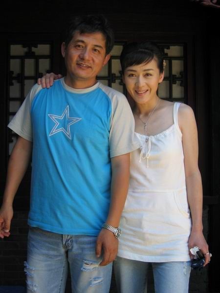 传李琳王小列已离婚一年男方婚外恋致分手