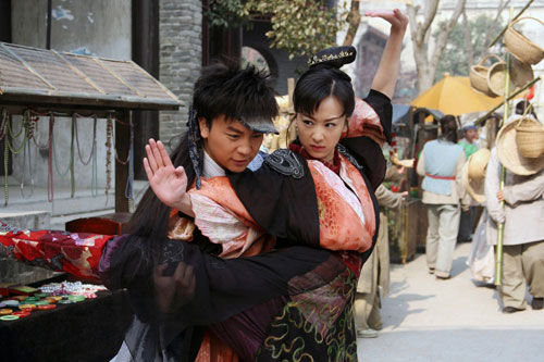 《孔雀翎》低调开机 释小龙穆婷婷演绎爱恨纠缠