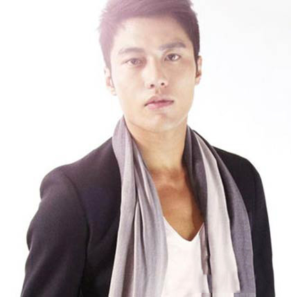 张睿家个人资料及身高简介 张睿家的老婆照片曝光